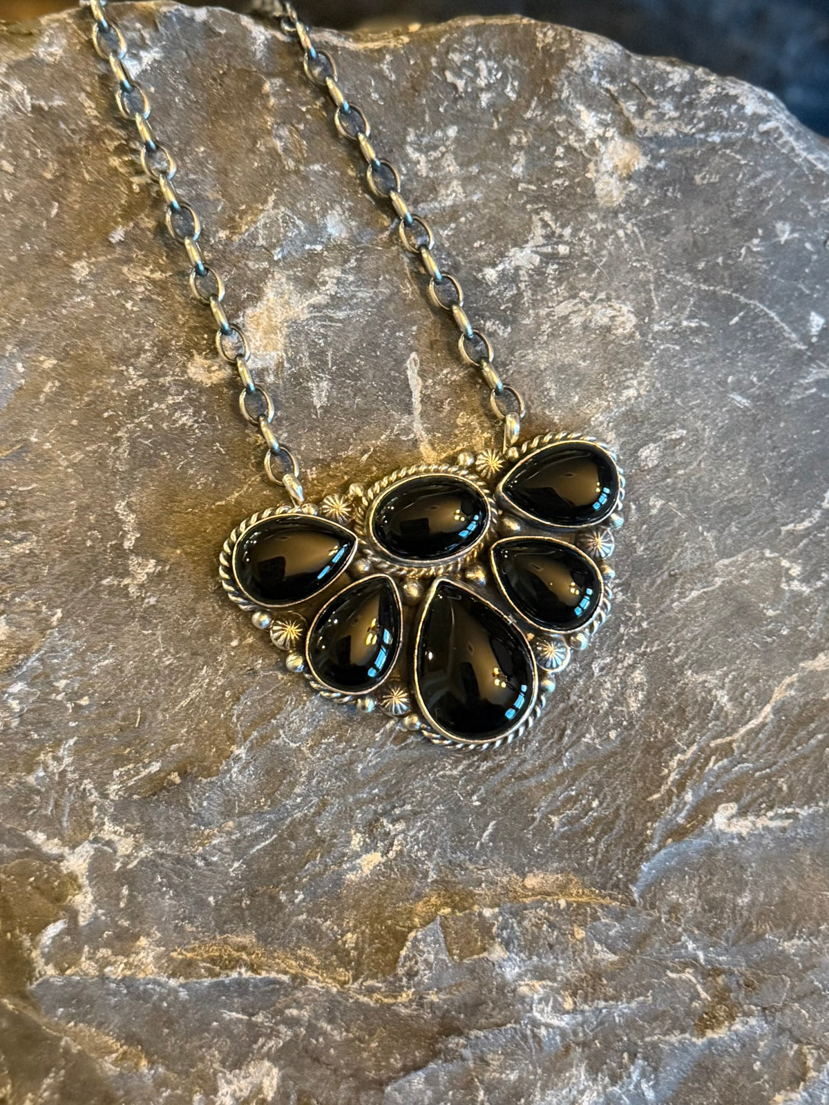 Sally Eloise key half cluster in black Onyx 18.75