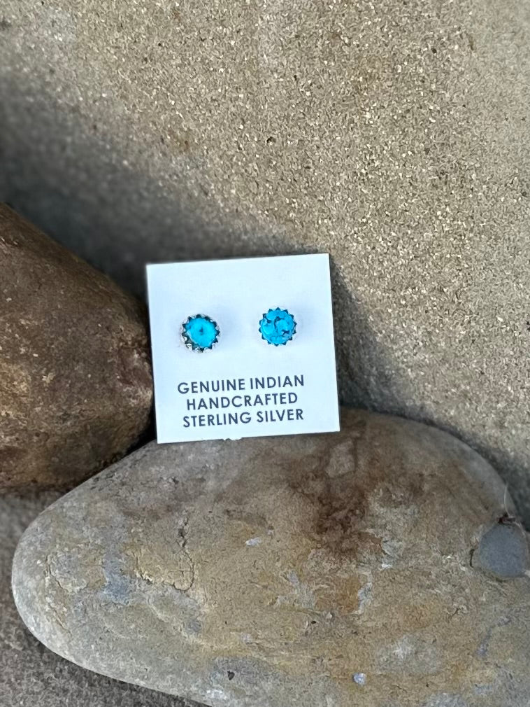 Turquoise stud B