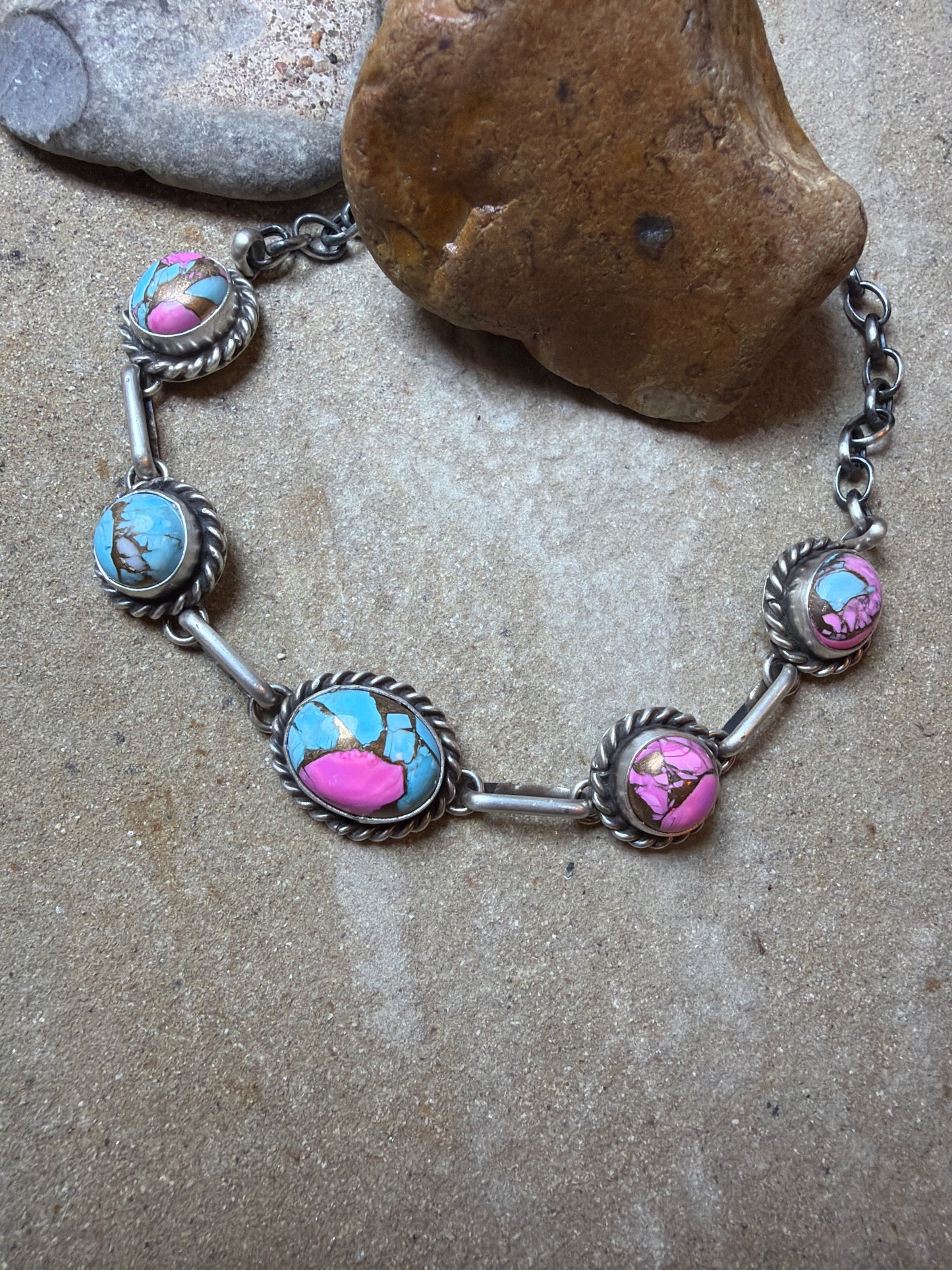 vee-cotton candy choker 16inch