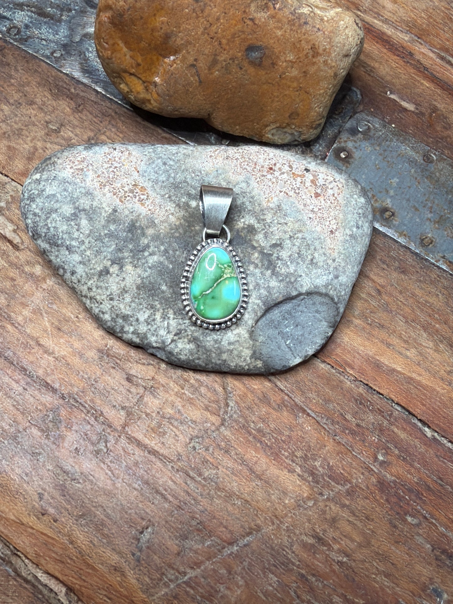 Anissa mini pendant