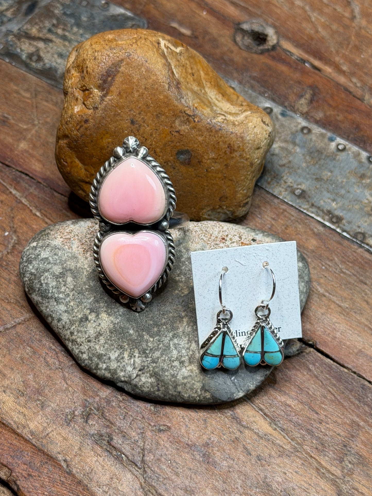 Nancy - Pink Conch 2 Heart Adjustable Ring and Turquoise Inlay Dangle Earrings