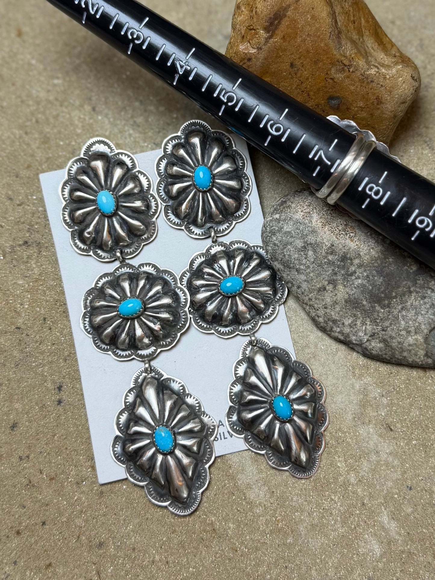 Tiffany J-2 item listing