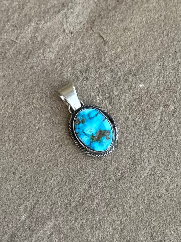 Small pendant