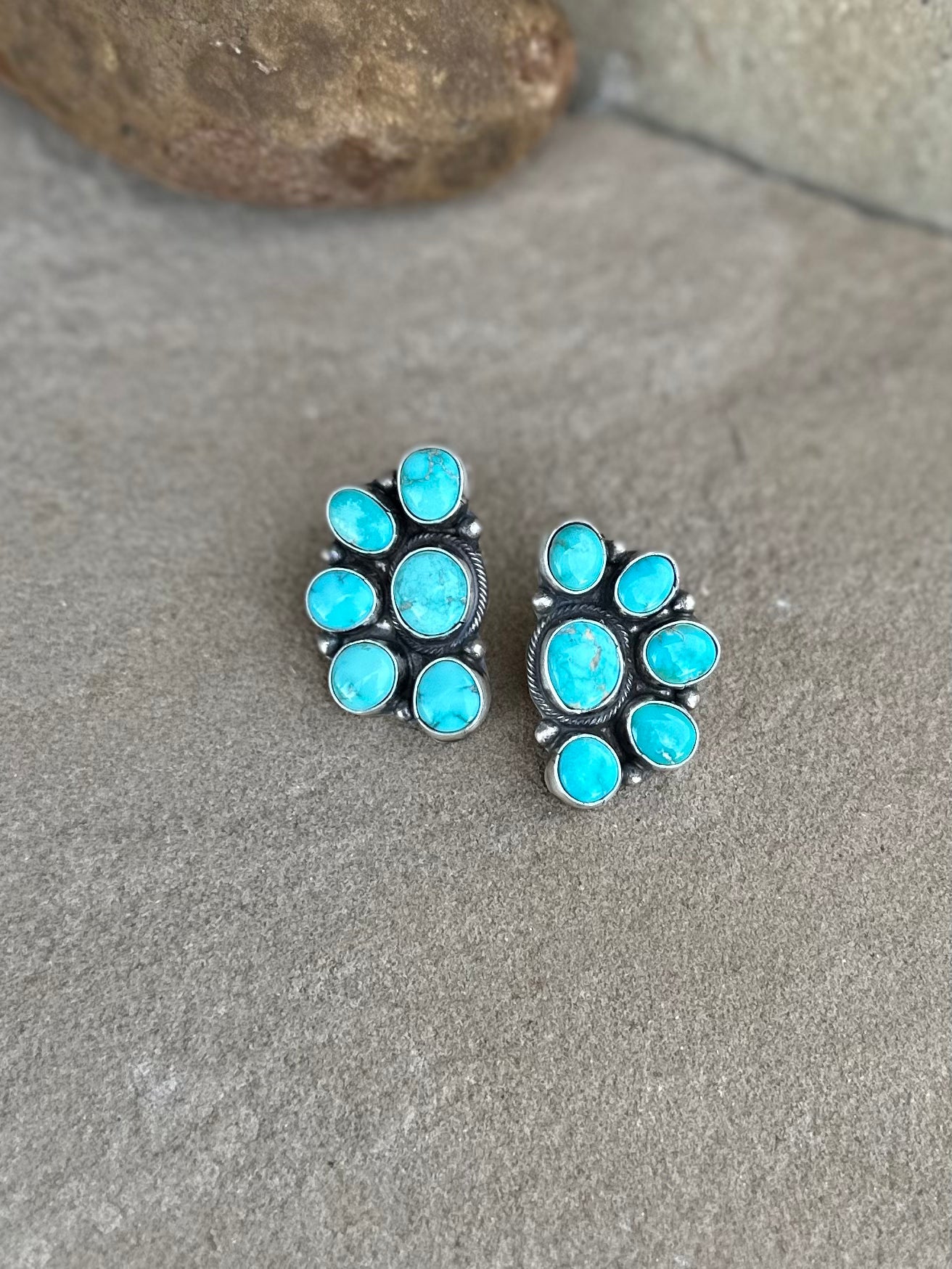 Ella earring b (lone mountain)