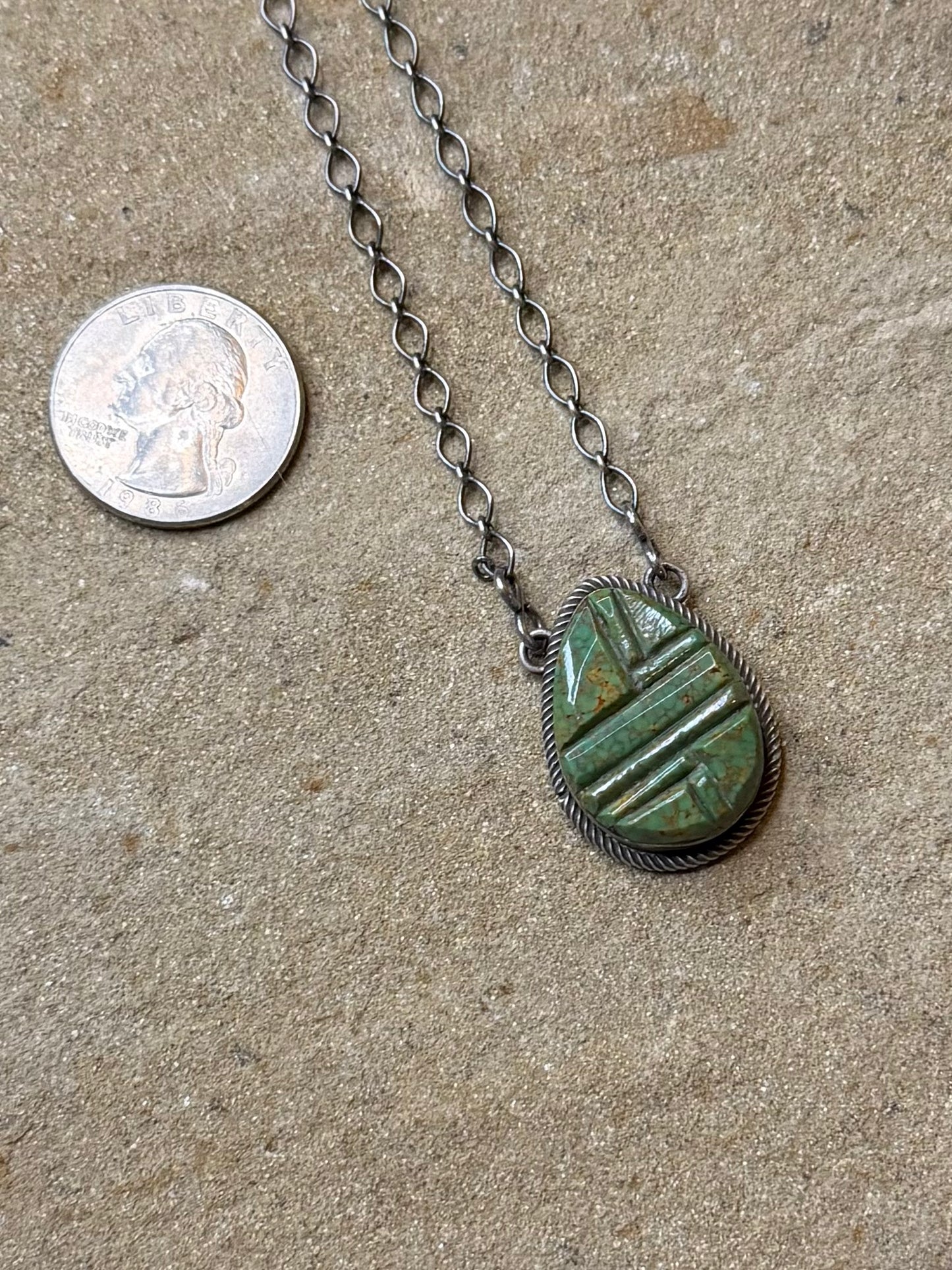 Green bar style neck necklace