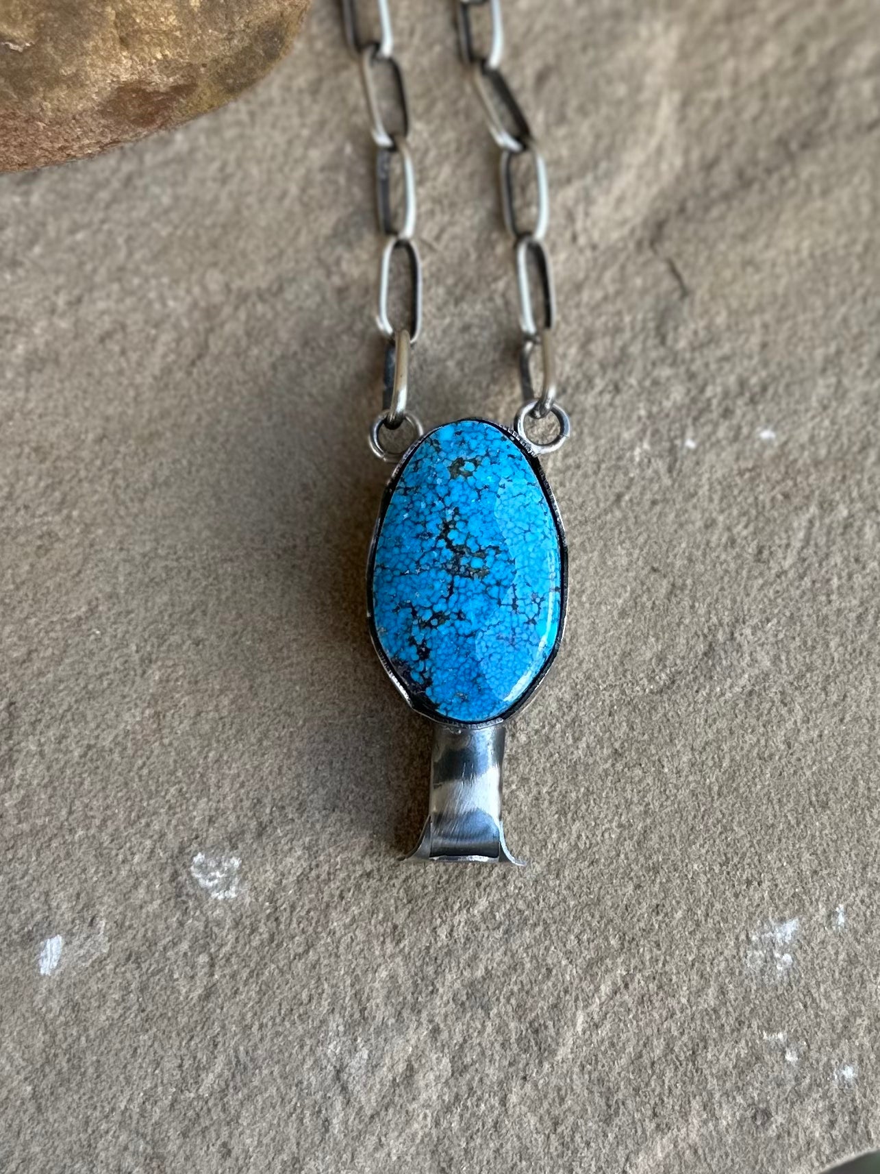Big Blossom necklace (deep bezel)