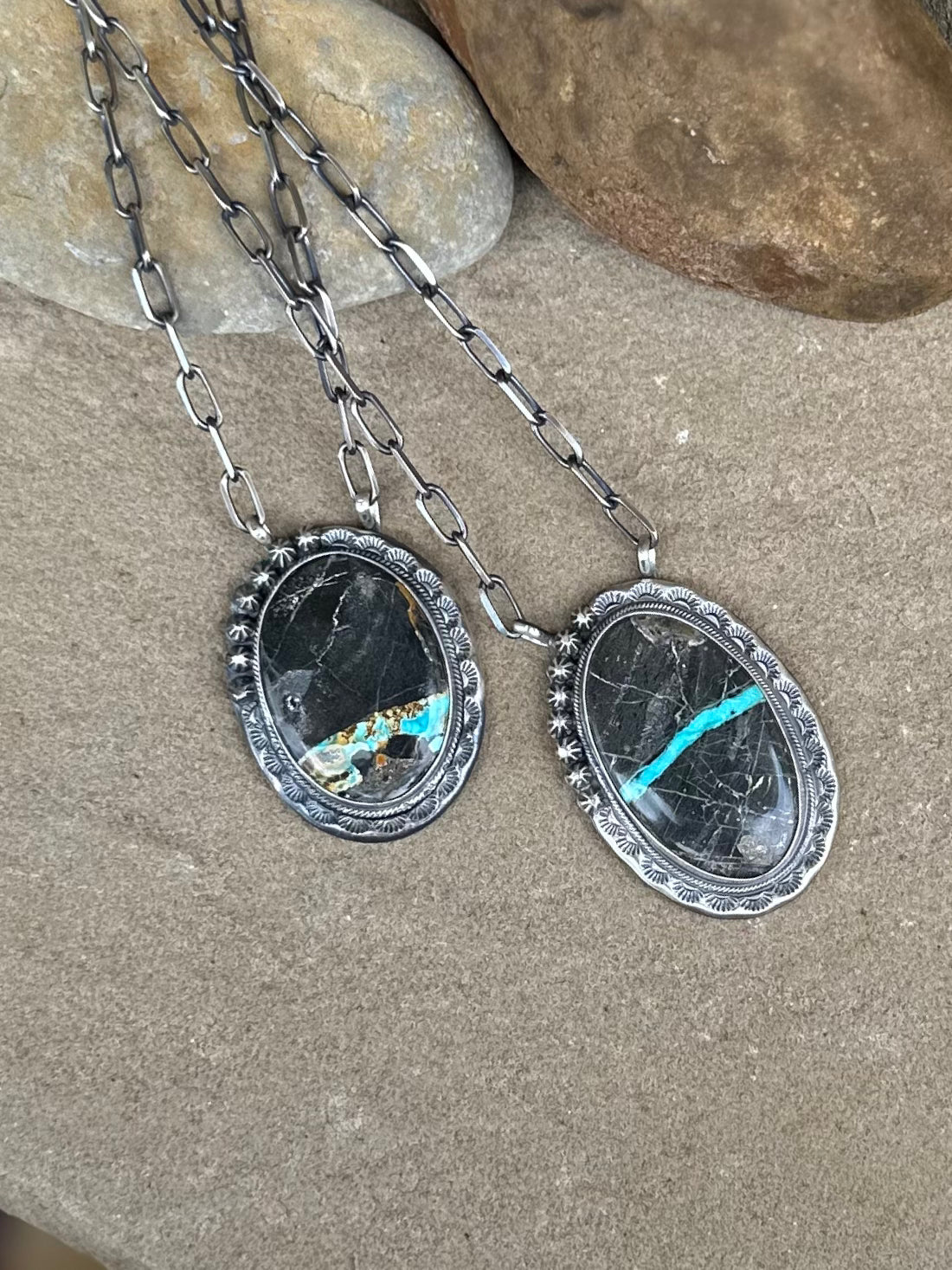 Gorgeous necklaces (blue and green)