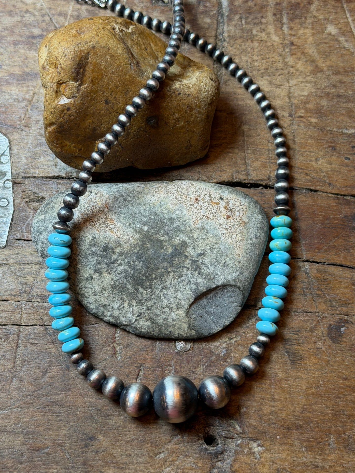 KJ Freeman - 4mm - 14.07mm Graduated Machine Made Beaded Necklace w Turquoise Beads