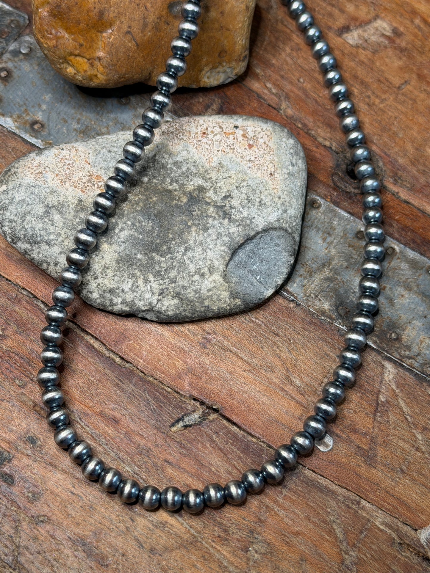 Lynda - 5.04mm Machine Made Beaded Necklace - 18" Long