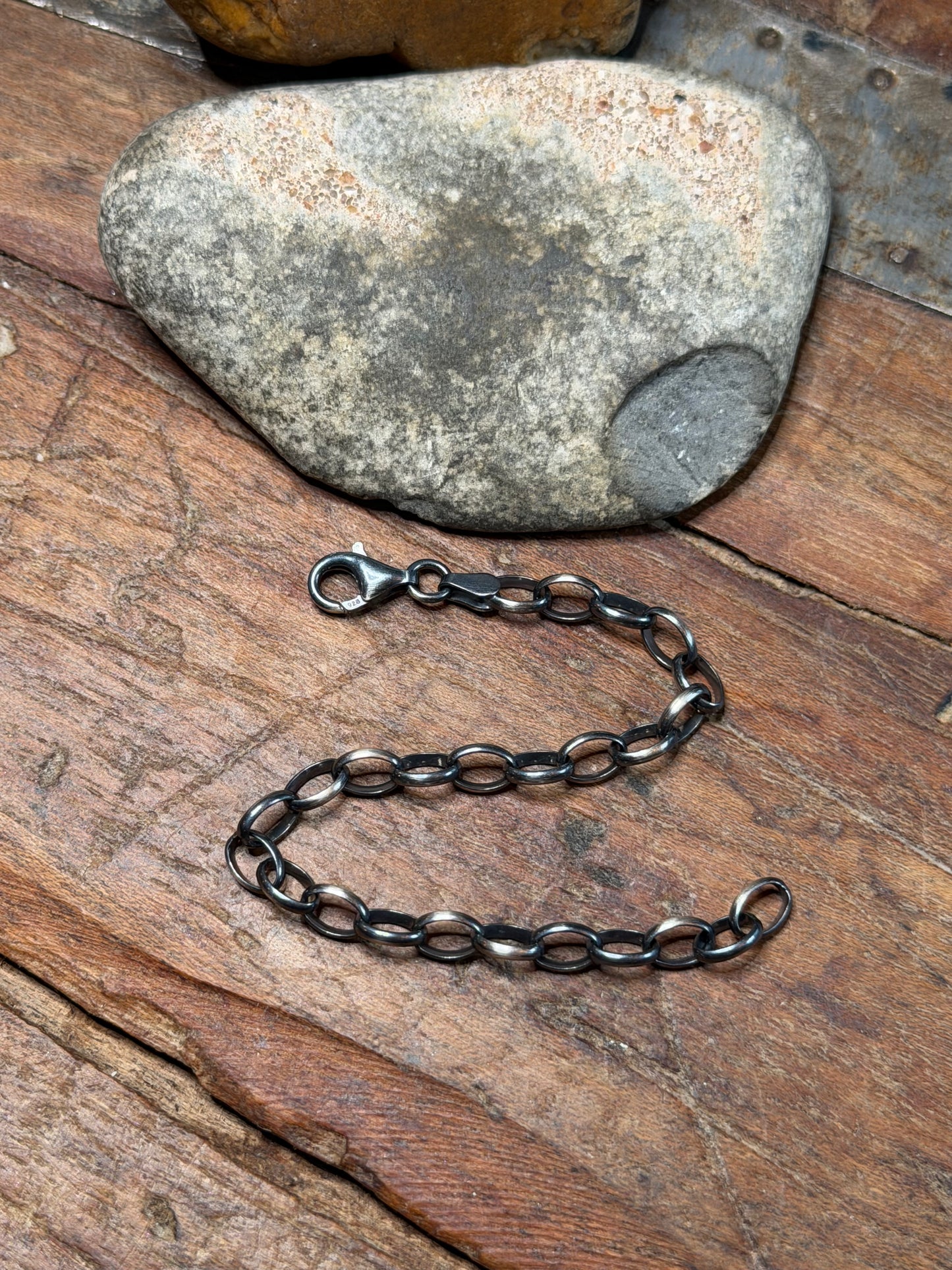 Queen Lizzy - 6" Paperclip Necklace Extender