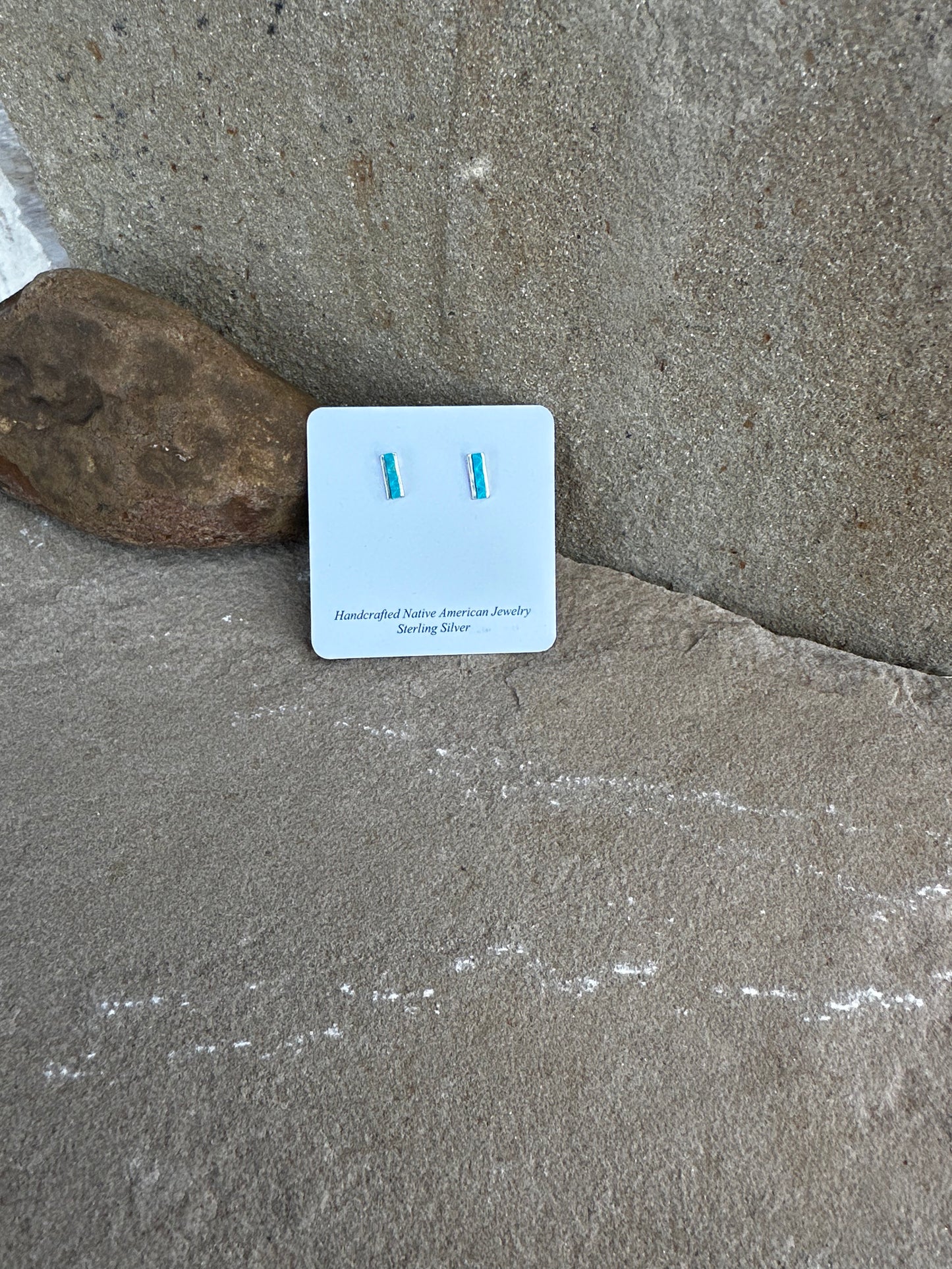 Zuni bar stud c