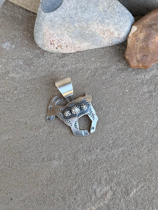 chimney butte pendant