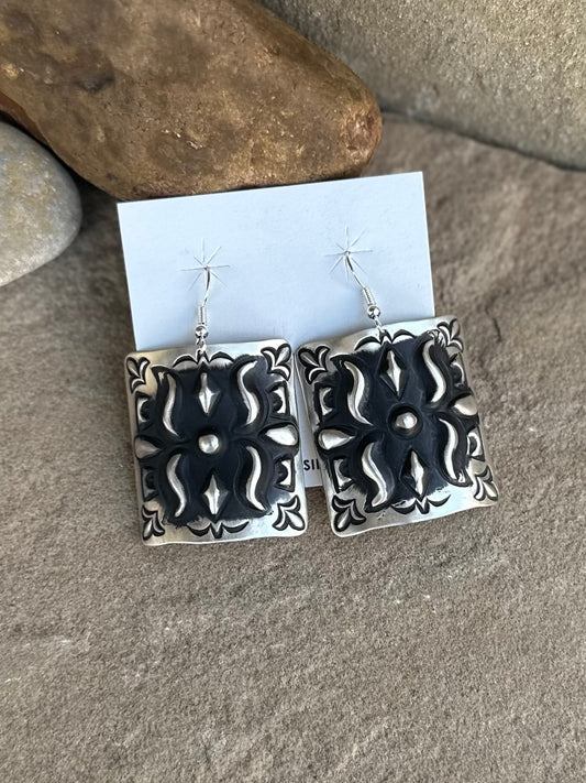 L Tahe earrings