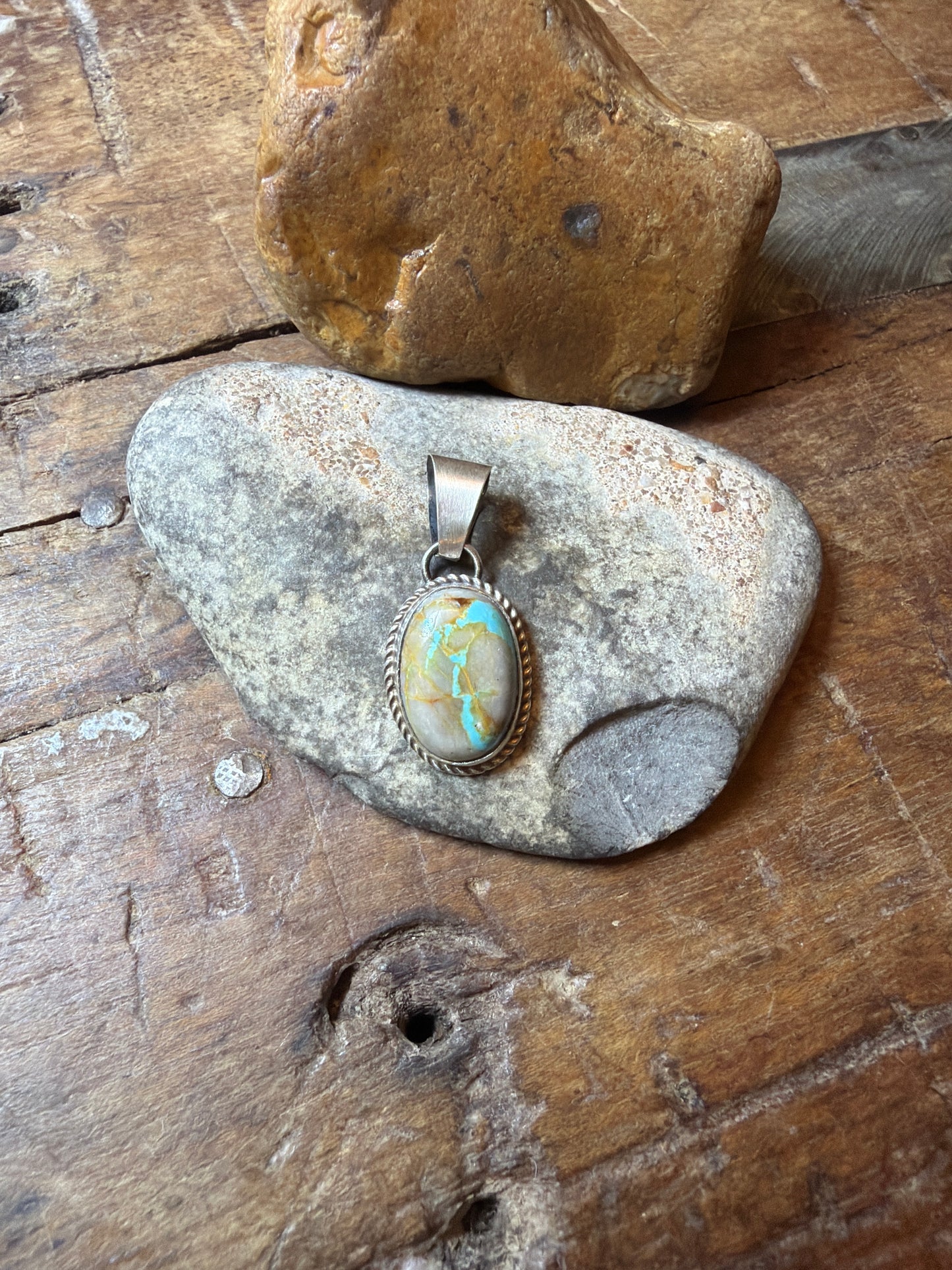 Kim G-mini pendant