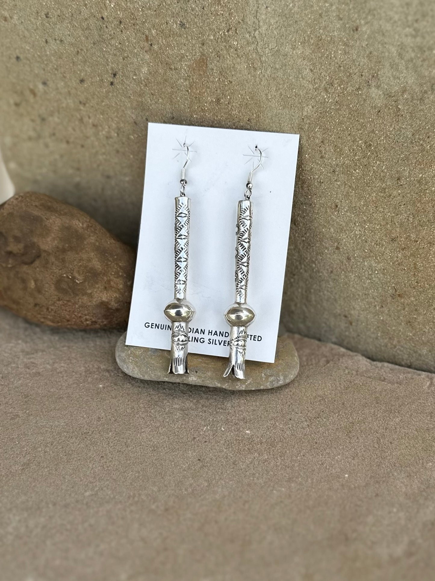 Blossom dangle