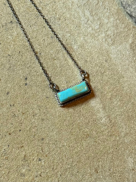 Mini bar necklace
