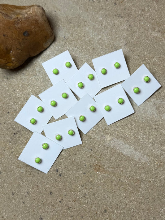 Yazzie Gaspeite stud earring