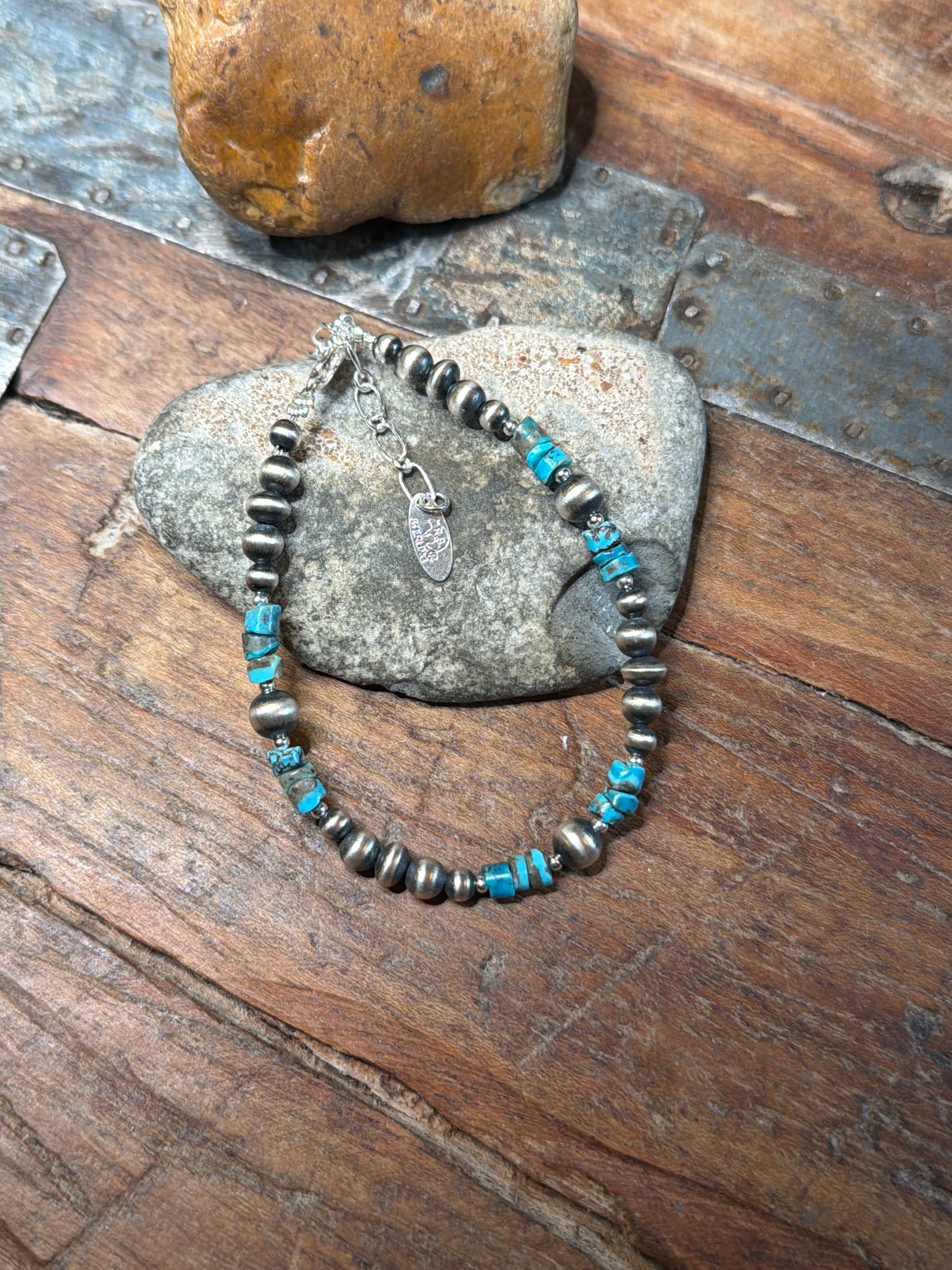 Crystal running bear bracelet 7.5-9.5