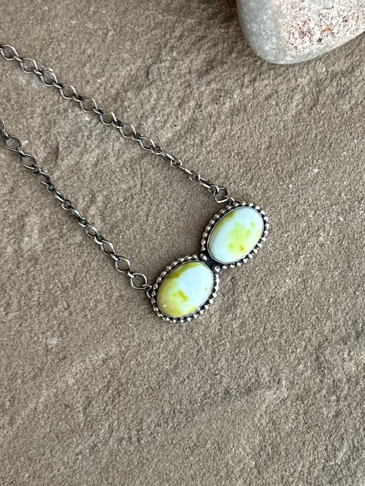 Palomino bar necklace