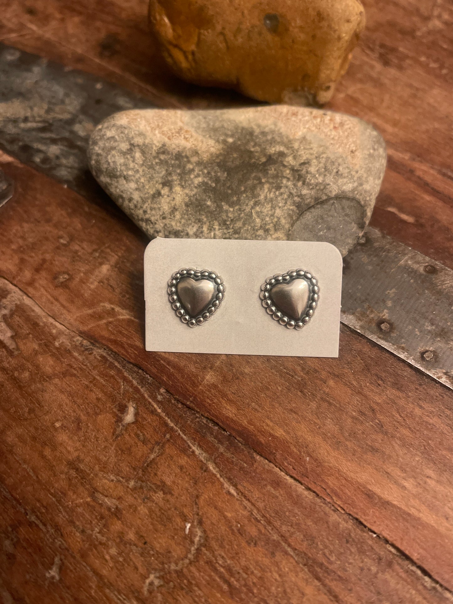 Katie’s pottery(winner) stud earring