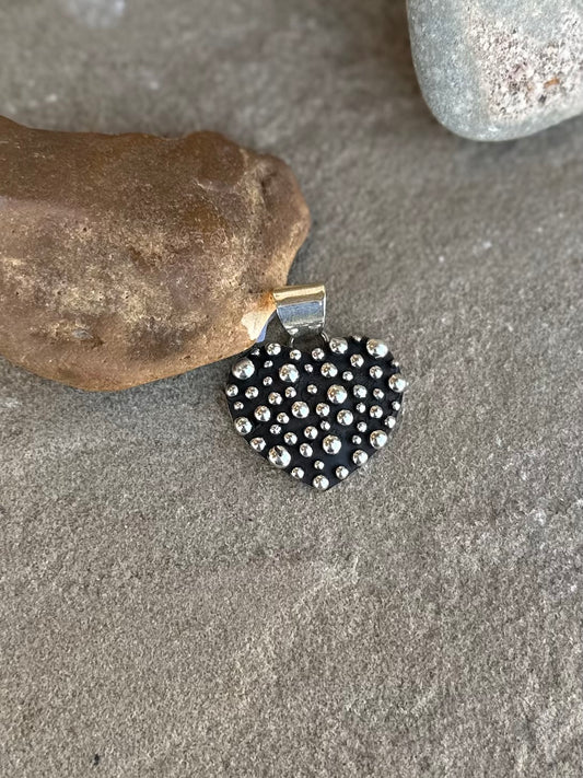 Dot heart pendant