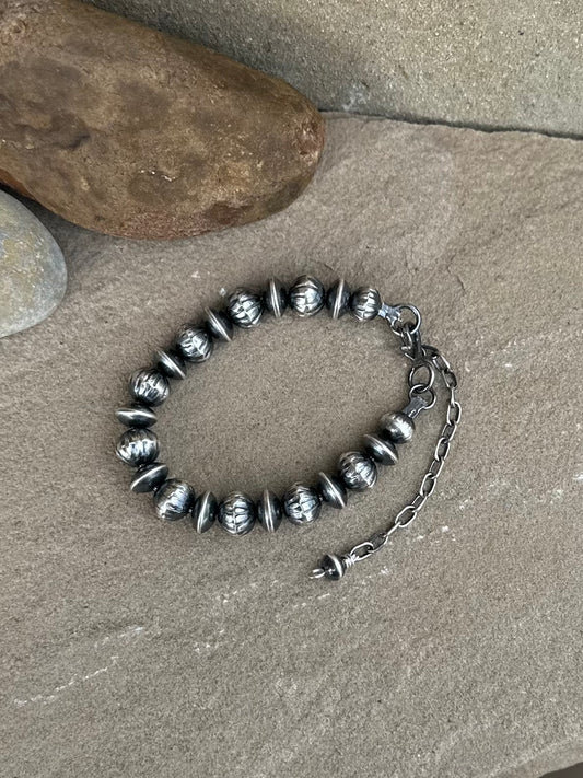 Handmade pearl bracelet fluted/round (7 inch w/3 inch extender)