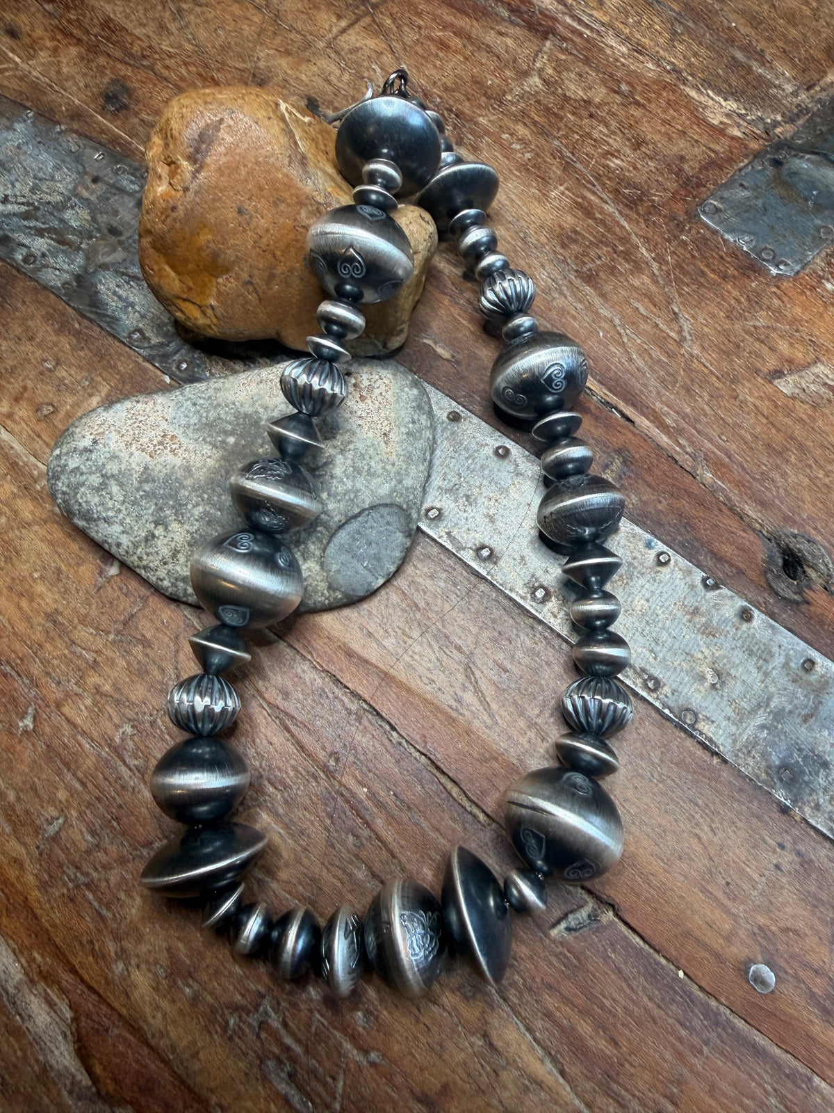 Dawna - 7.52mm to 20mm Handmade Graduated Beaded Necklace - 17-7/8" Long