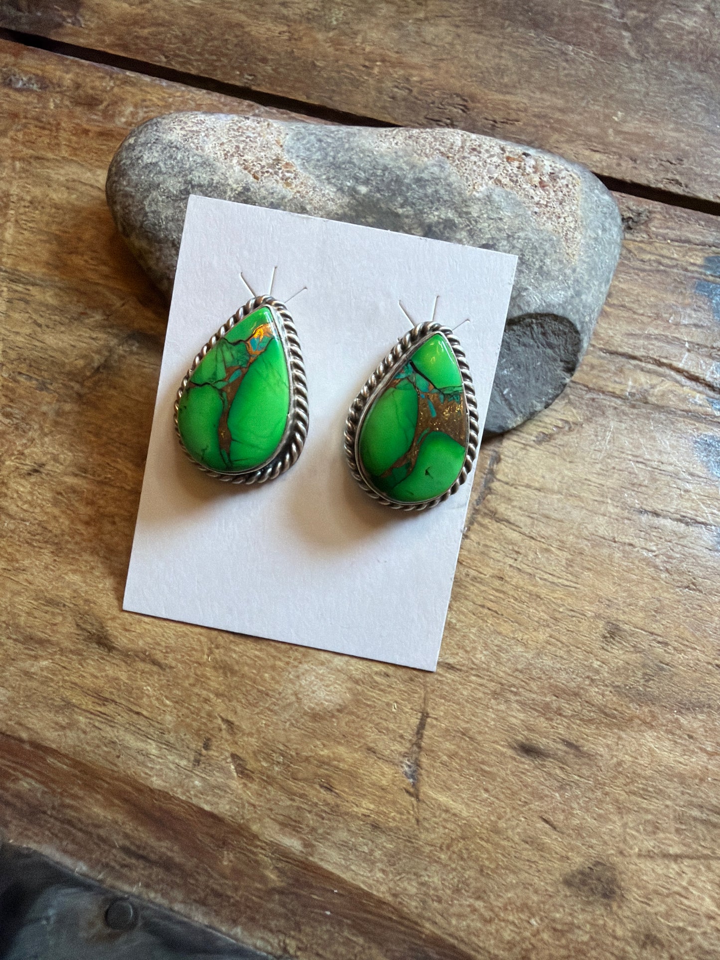 Bridgette peacock Dahlia earring ￼￼