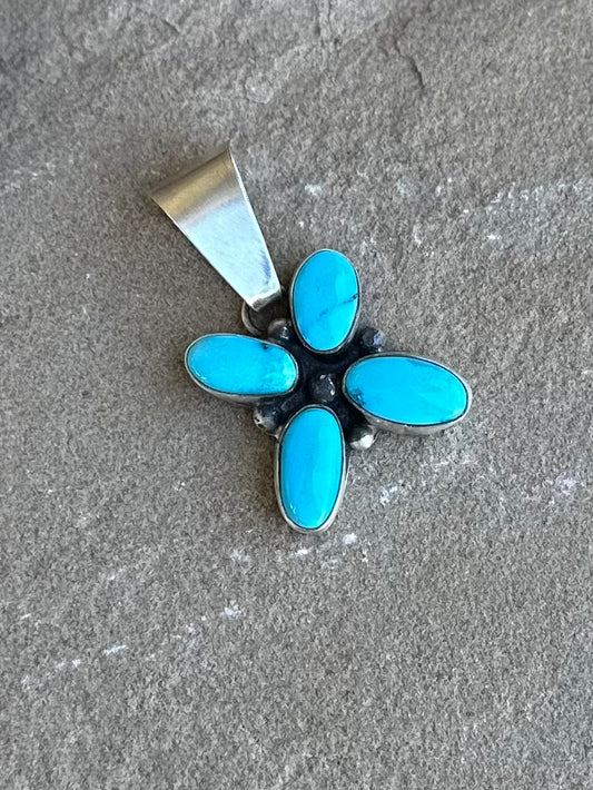 Ella pendant