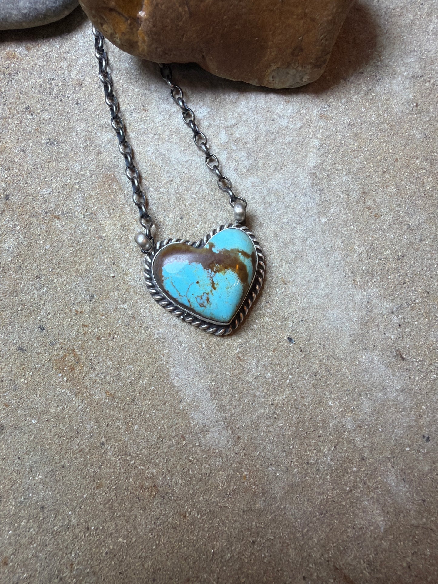 thatgirl (teresa) heart necklace 16.5 inches