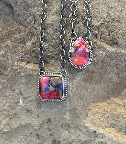 Small drop necklace