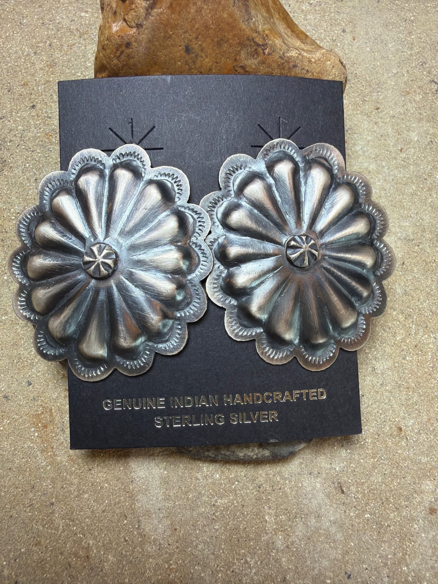 Sally-concho earring