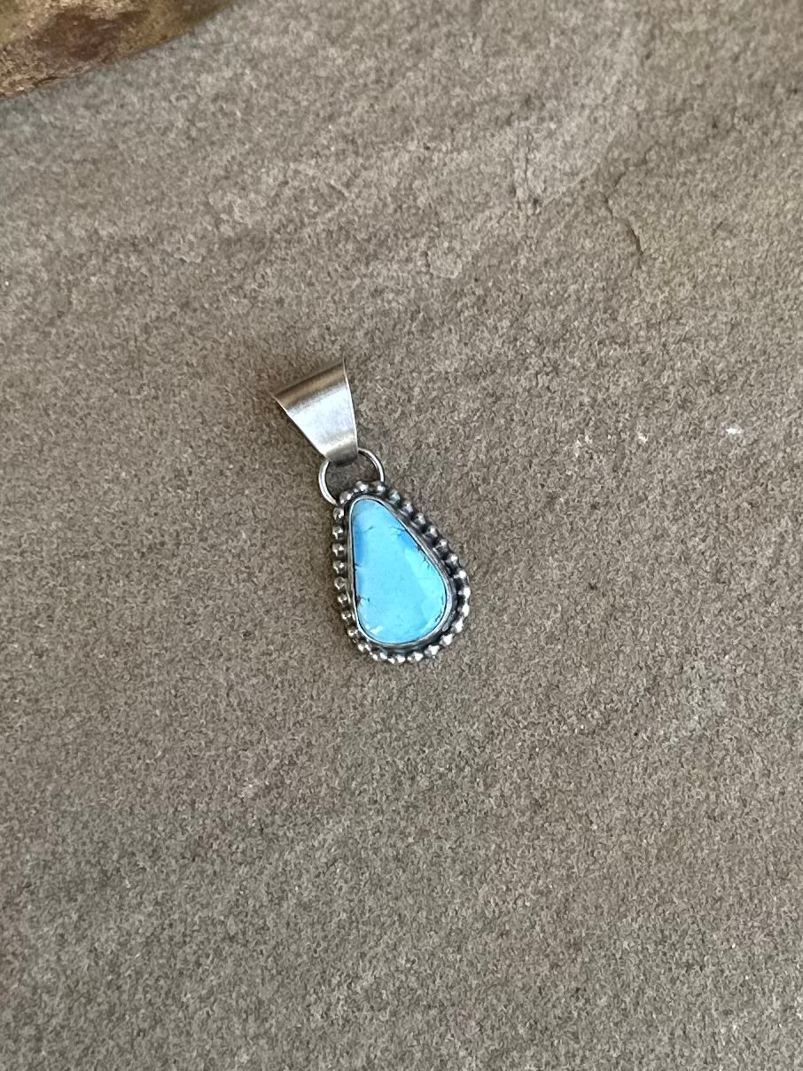 Golden Hills pendant