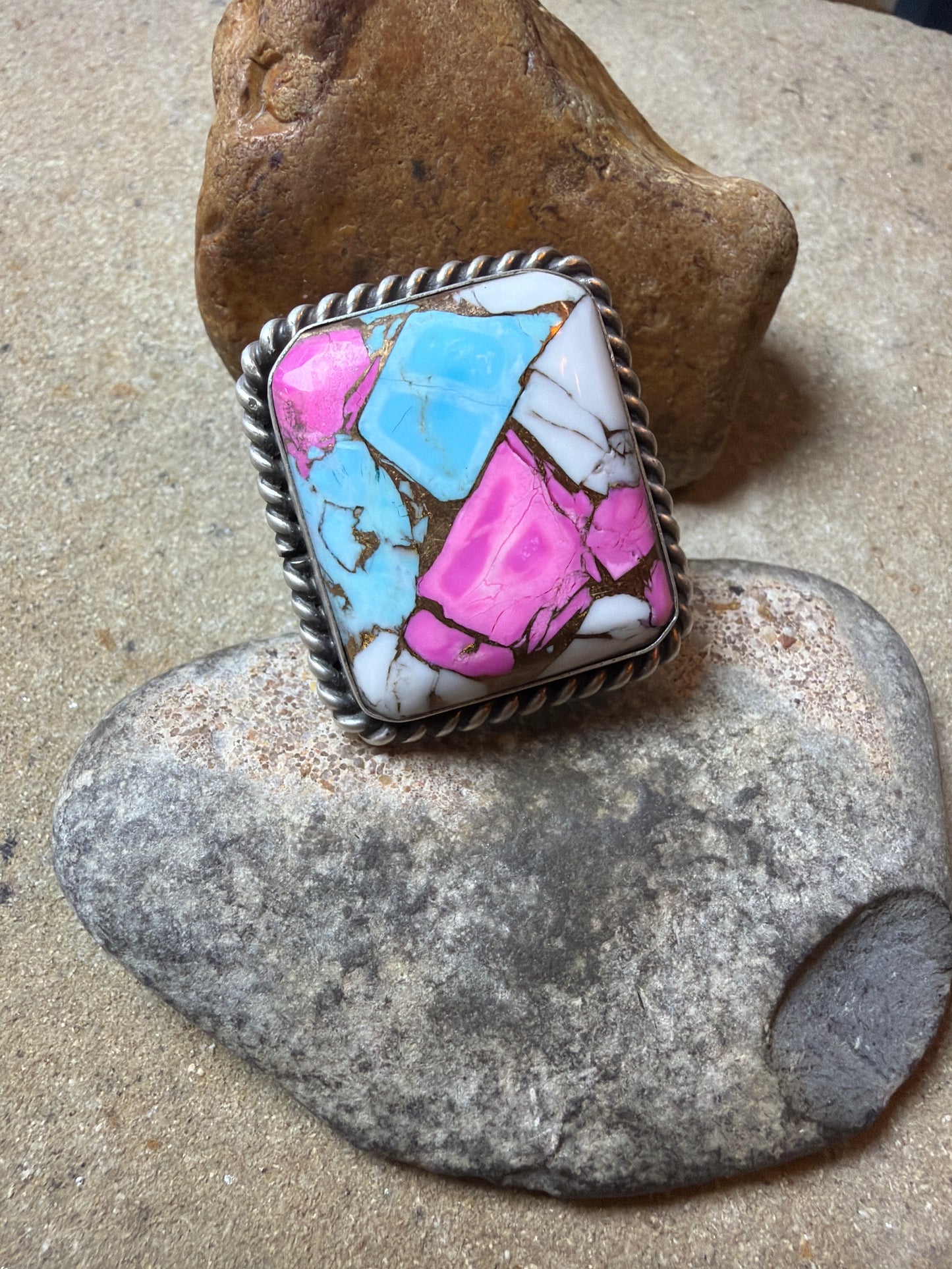 sophia cotton candy adjustable ring sizes to an 8