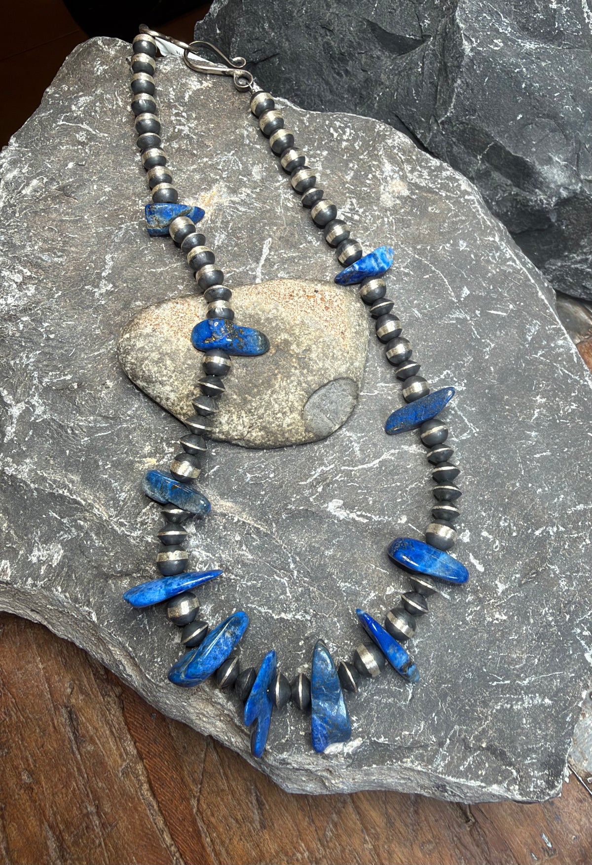 JPond - Chimney Butte Beaded Necklace w Blue Lapis Stones - 19-3/8" Long