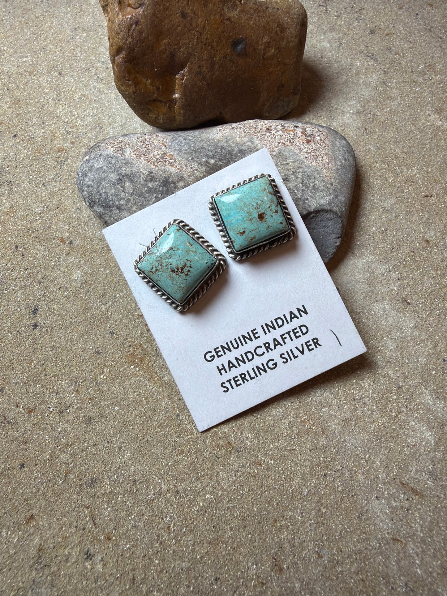 westcoast-square earring