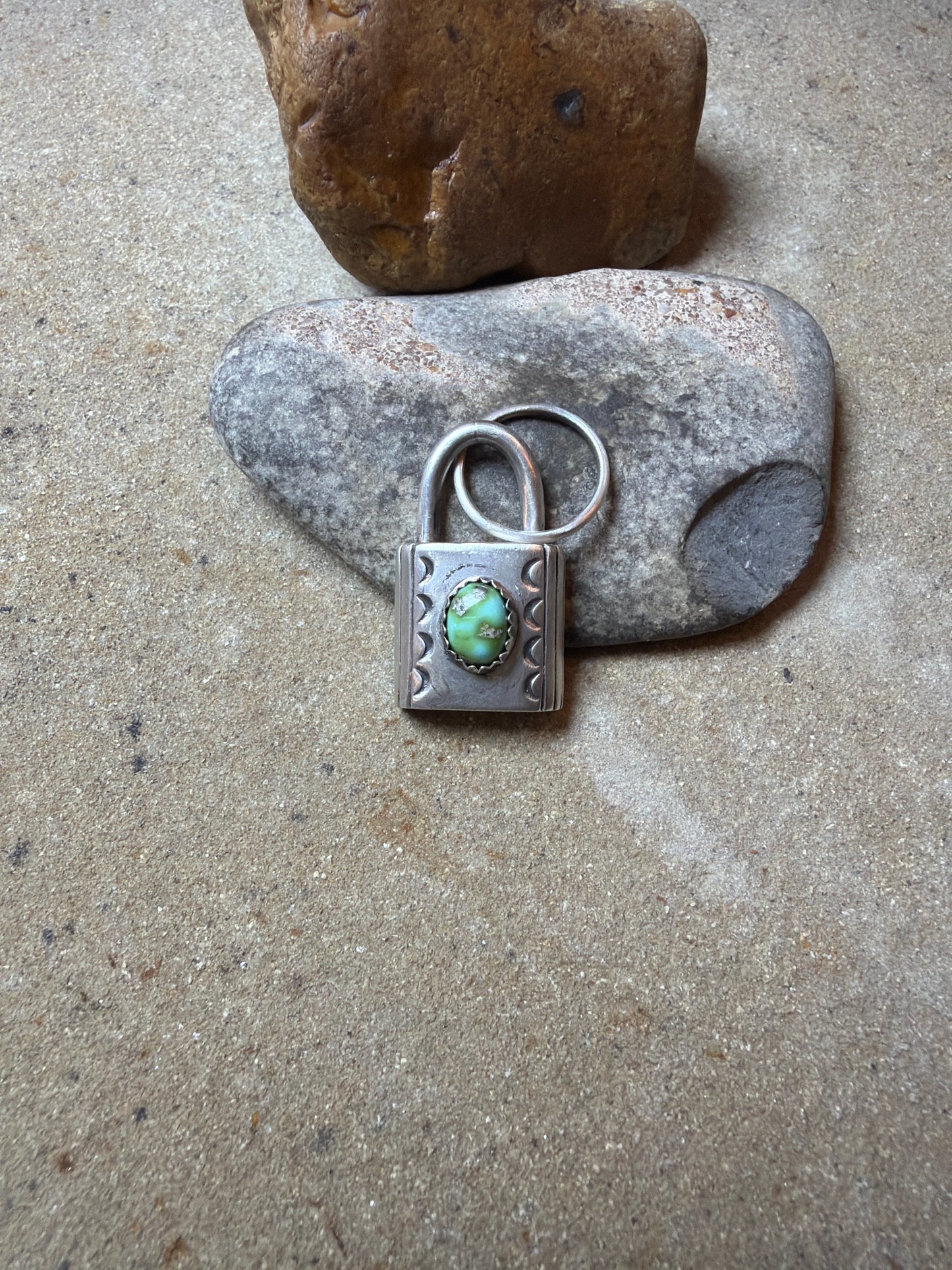 thatgirl (teresa) sonoran locket pendant