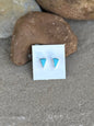 Triangle stud