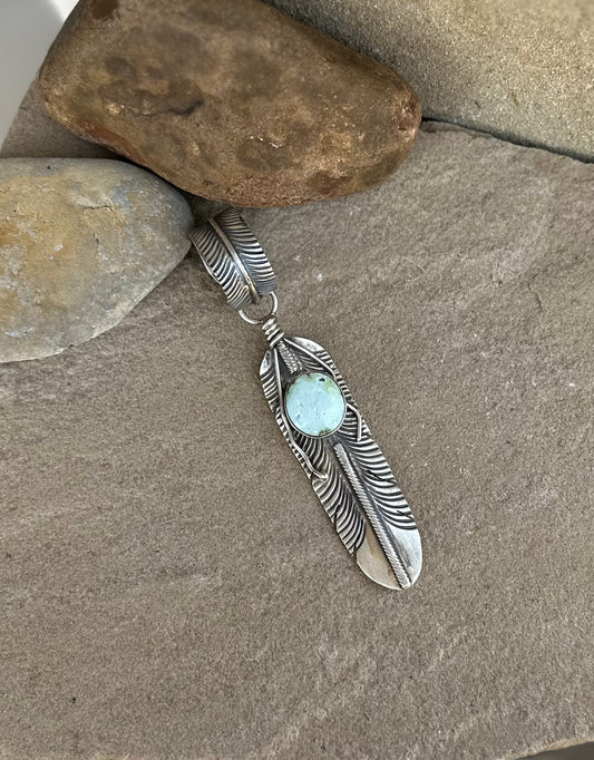 Feathers pendant