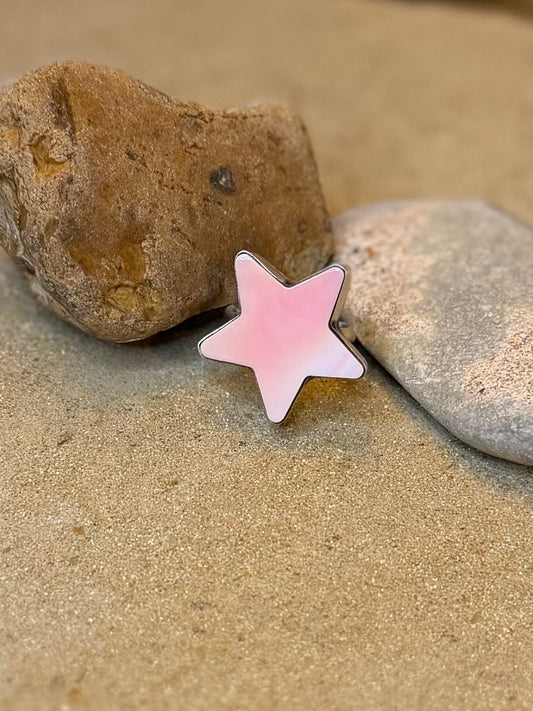 Pink conch adjustable ring