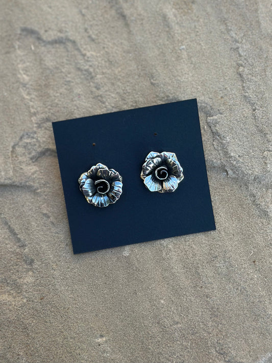Federico Jimenez rose earring