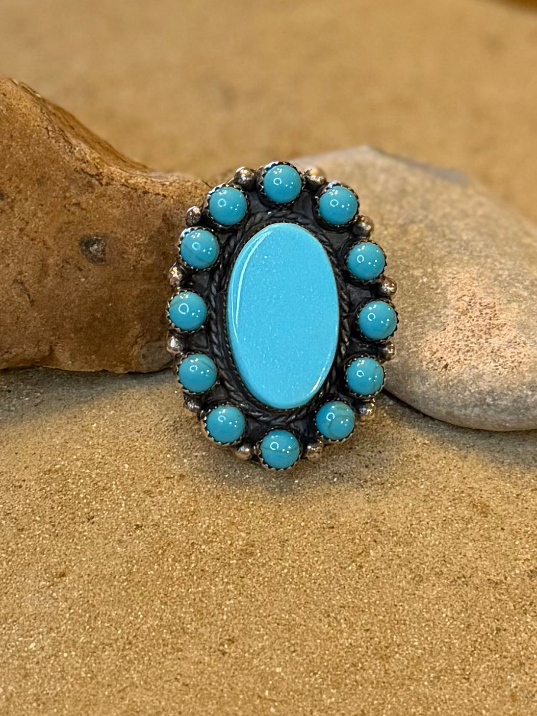 Size 7, turquoise cluster ring