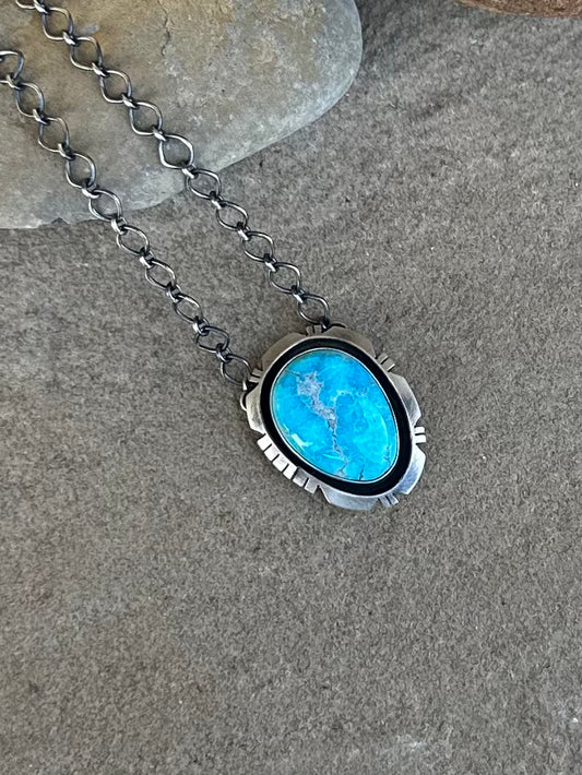 Gorgeous Sonoran bar style necklace