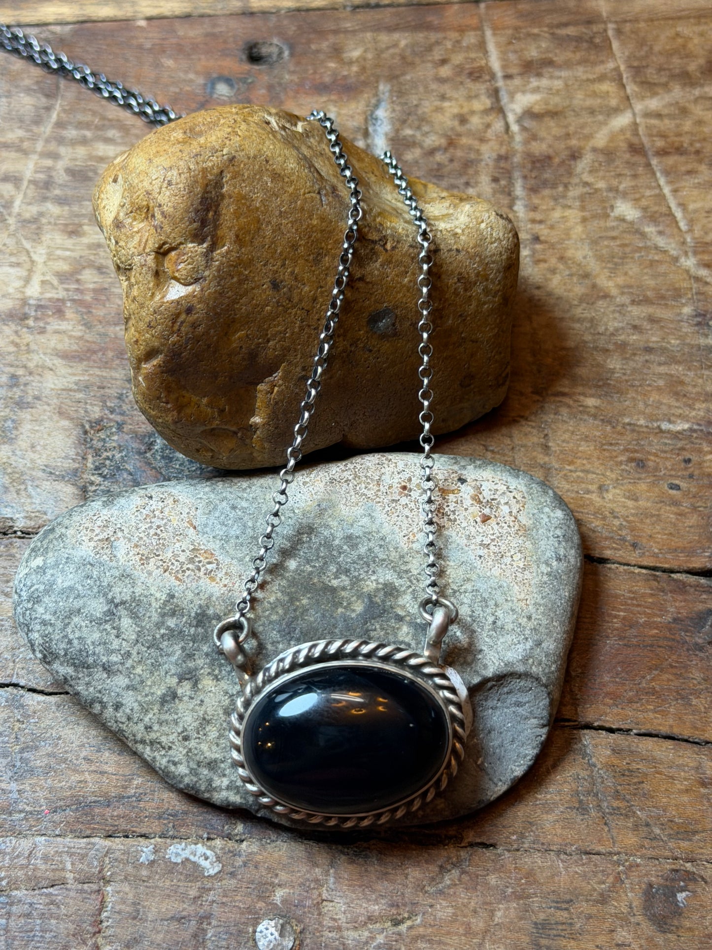 Mely - Black Onyx Oval Necklace - 17" Long
