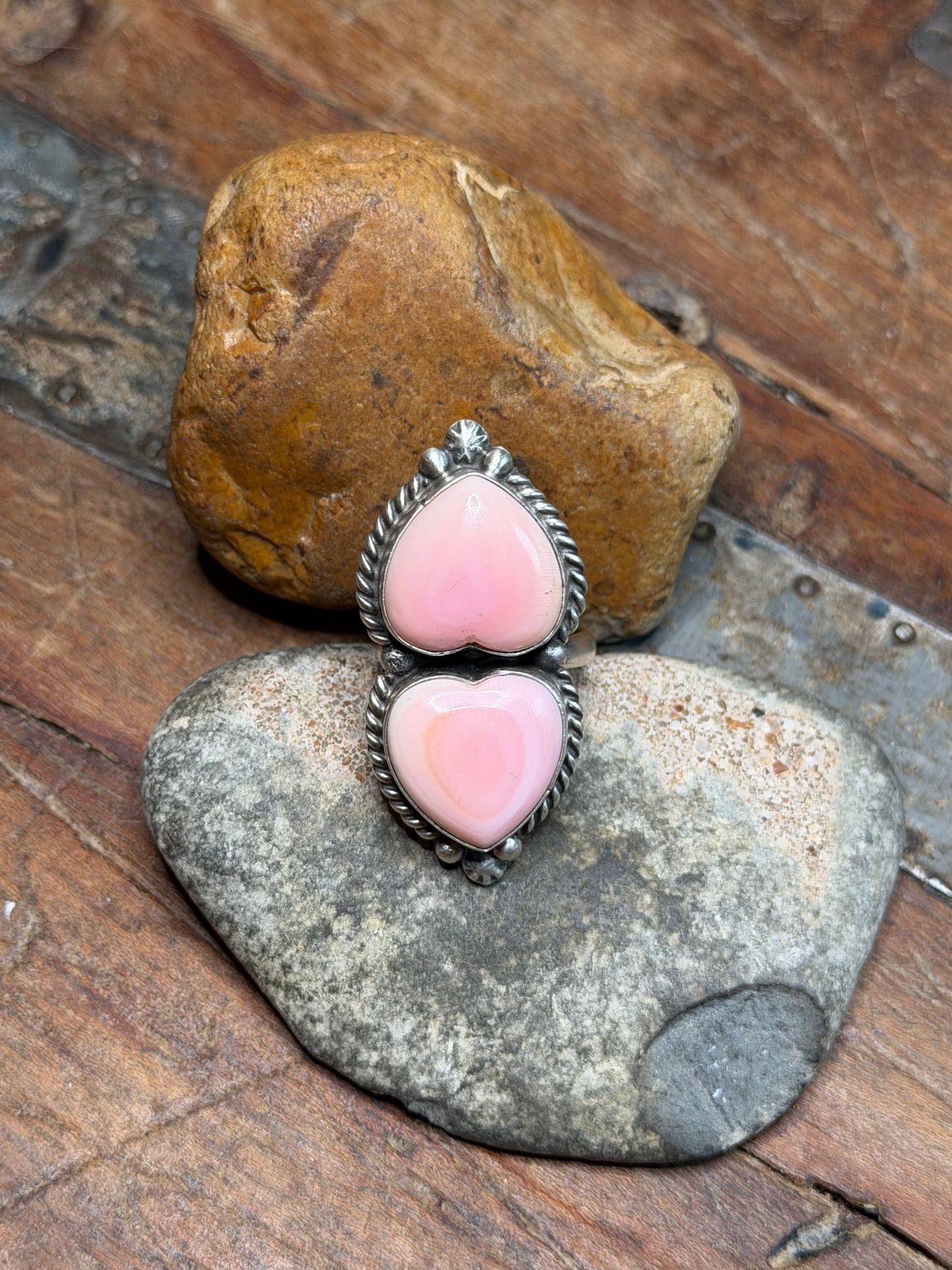 Tish - 2 Heart Pink Conch Adjustable Ring