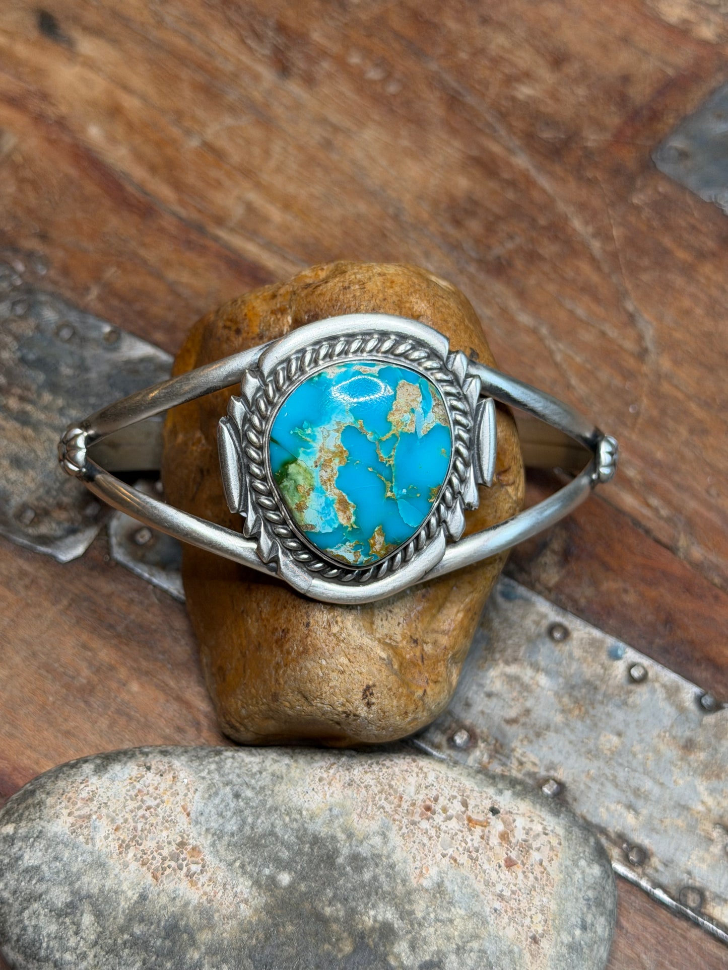 Sally - Sterling Cuff w Turquoise Stone